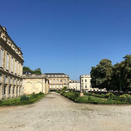 Mirmont Greek Style Apartment Bordeaux Bagian luar foto
