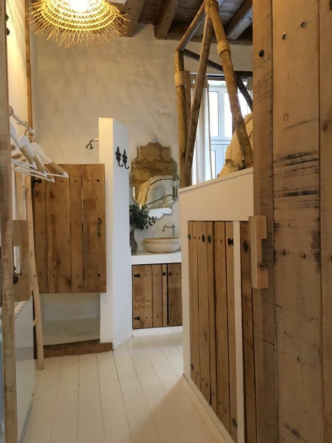 Mirmont Greek Style Apartment Bordeaux Bagian luar foto