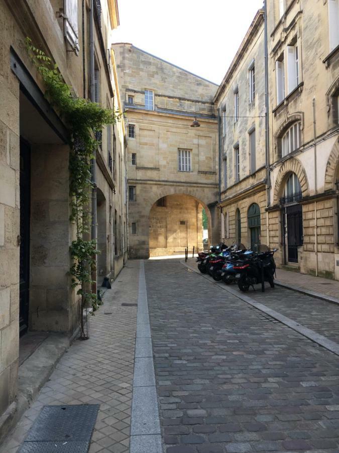 Mirmont Greek Style Apartment Bordeaux Bagian luar foto